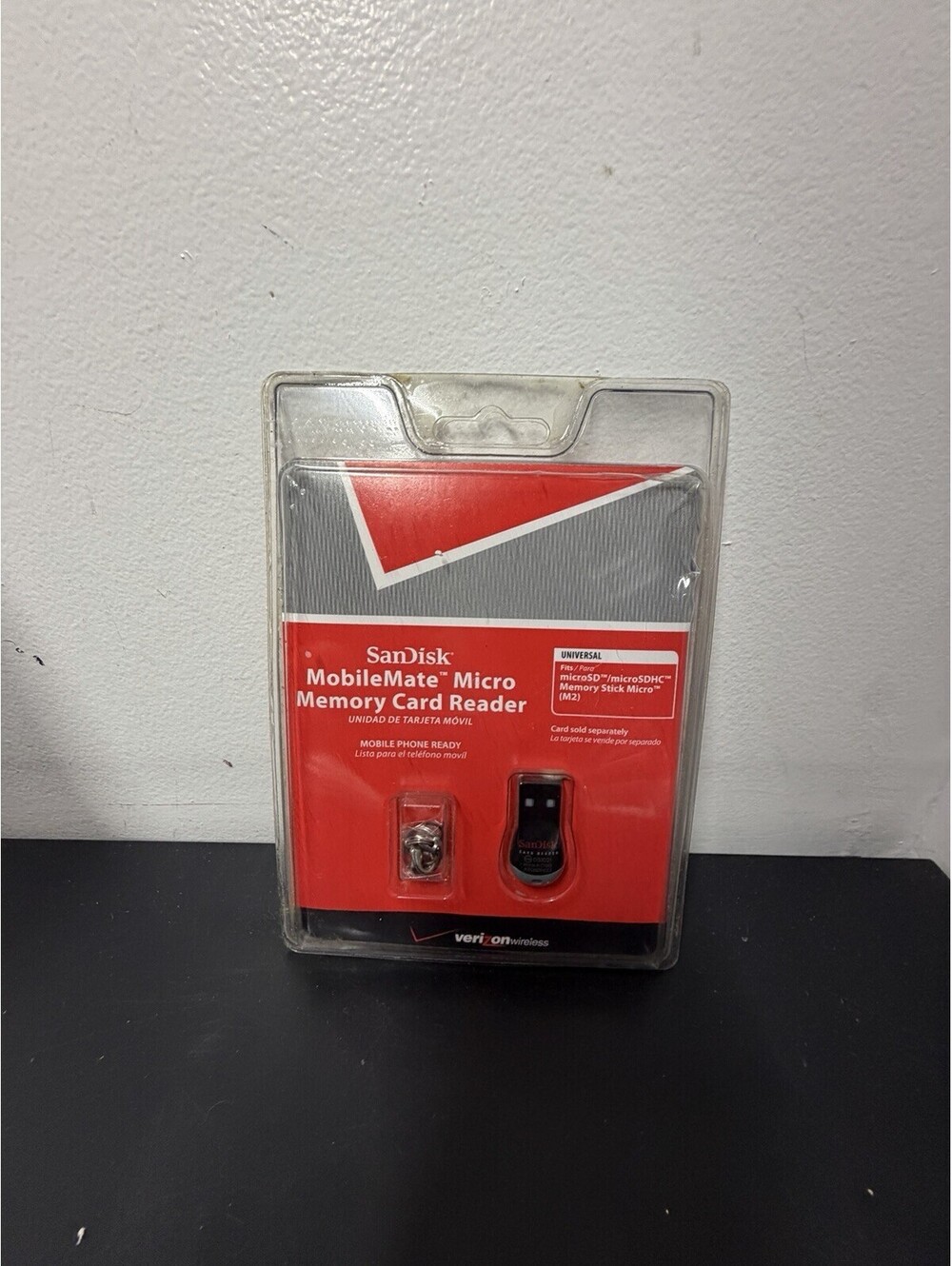 Vintage Verizon SanDisk MobileMate Micro Memory Card Reader SSDR-121S-V11M (New)